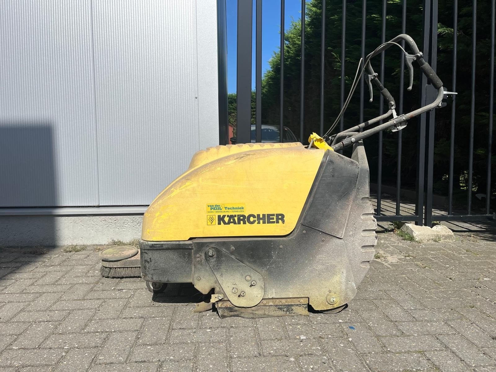 Kärcher veegmachine KSM 750 Honda defect, Ophalen, Gebruikt