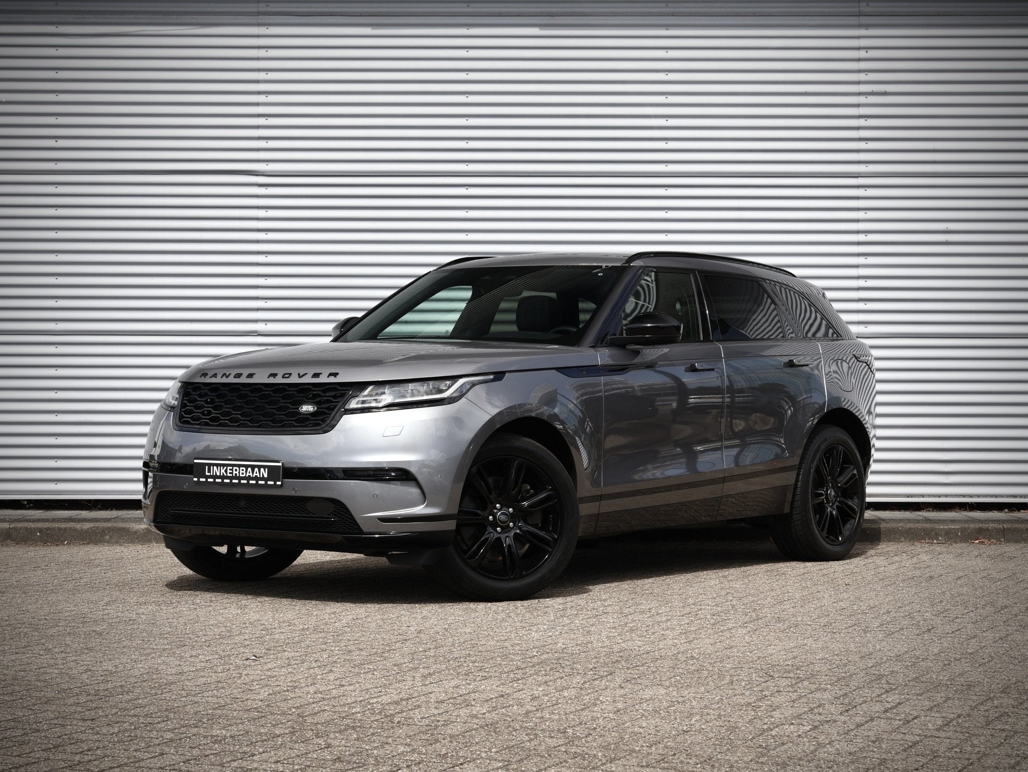 Land Rover Range Rover Velar | P400e Black Pack | SOH 90% |, Auto's, Automaat, 404 pk, Gebruikt, 4 cilinders