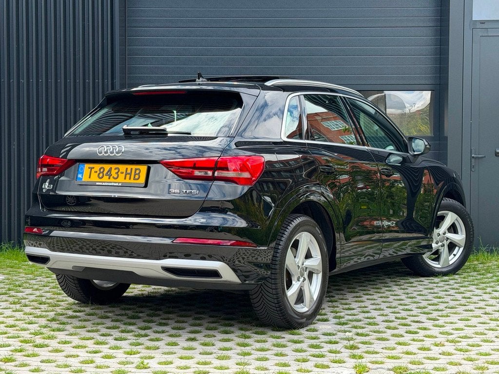 Audi Q3 35 TFSI Pro Line S | PANO | LEDER | VIRTUAL | ELEK S, 4 cilinders, 150 pk, Zwart, Leder