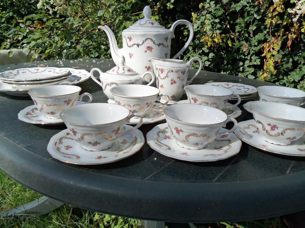 Koffieservies Rheinkrone Bavaria roze roosjes - goud lusters, Ophalen of Verzenden