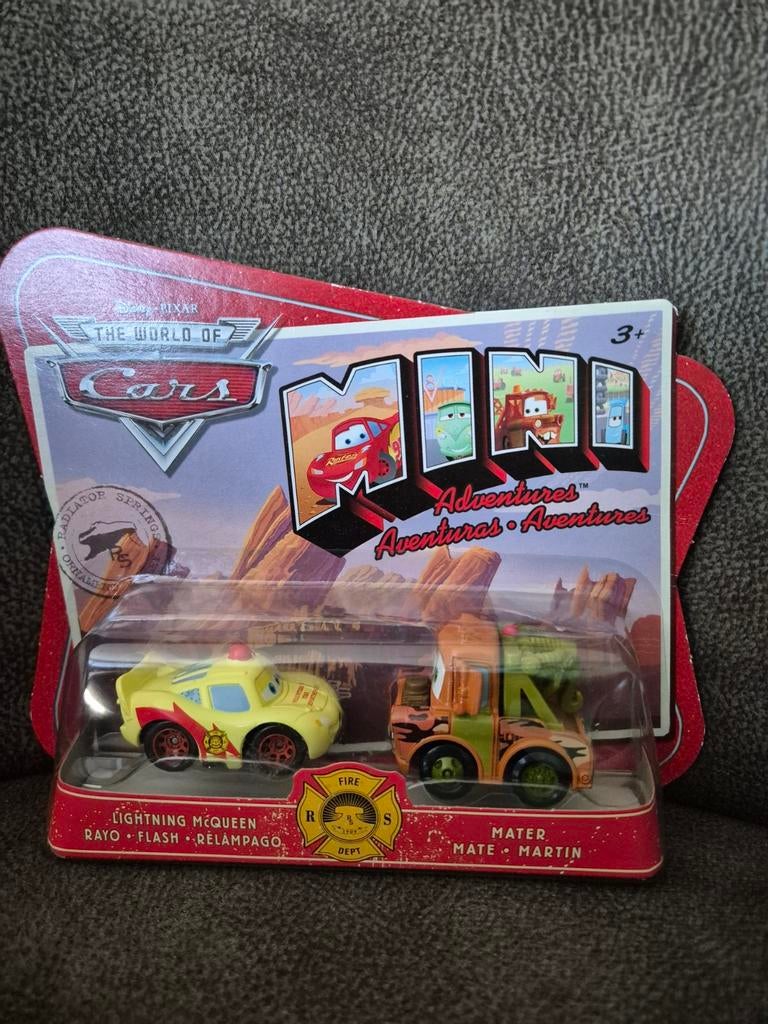 Disney Pixar Cars Mini Adventures Bliksem McQueen & Takel, Ophalen of Verzenden, Nieuw