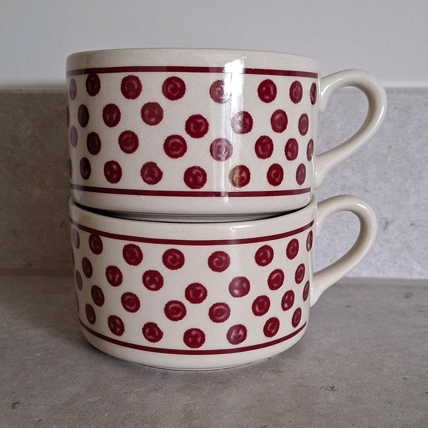 Set van 2 Vintage Pola Soepkommen / Grote Mokken – Stippen, Ophalen of Verzenden, Keramiek, Overige stijlen, Kom(men)