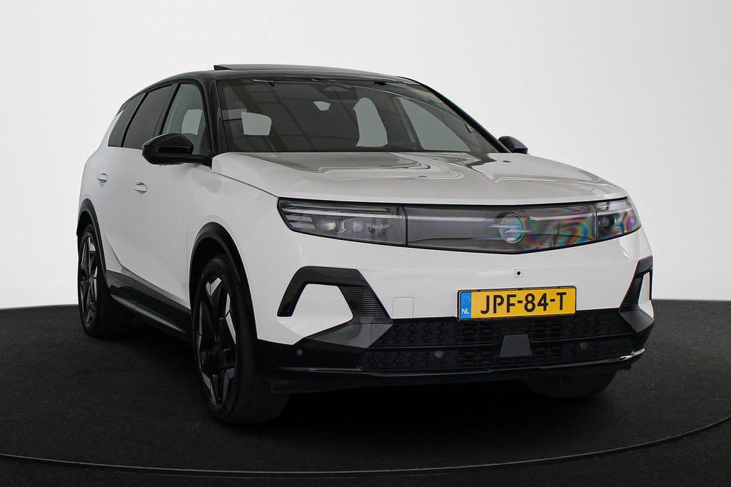 Opel Grandland Electric Ultimate AWD 73 kWh 325 PK Massage P, Auto's, Opel, 1350 kg, 488 km, Wit, 2190 kg