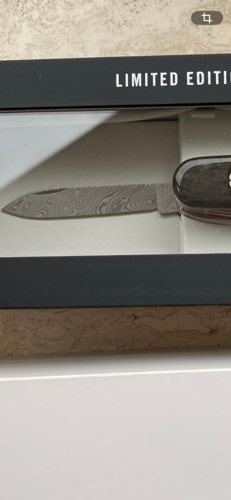 Victorinox damast limited edition 2021 swiss nieuw, Ophalen of Verzenden, Nieuw, Gebruiksvoorwerp