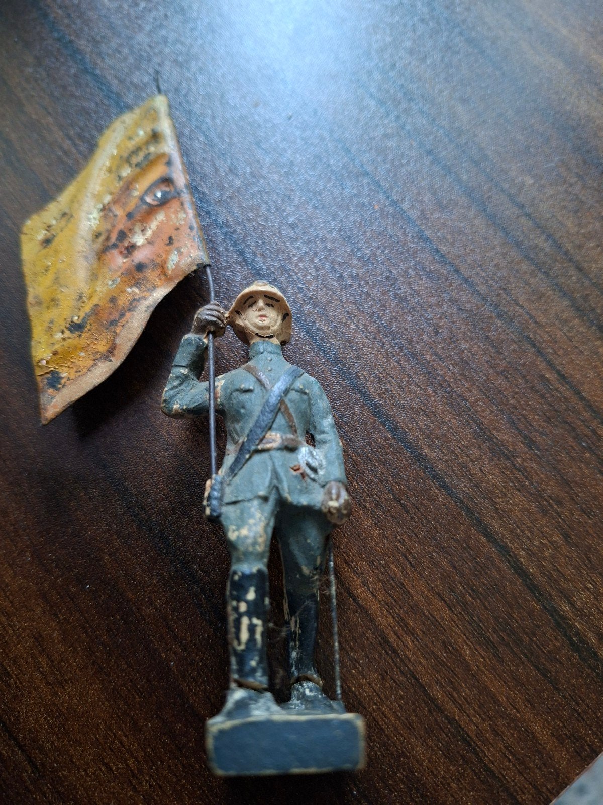 Durso Vaandeldrager - Antiek Militair Beeldje, Ophalen of Verzenden, Landmacht, Overige gebieden, Miniatuur of Beeldje