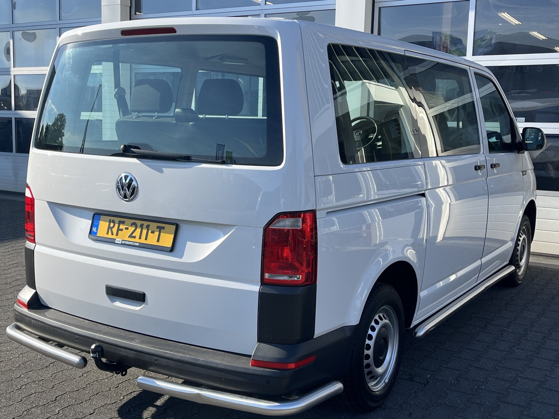 Volkswagen Transporter Kombi 2.0 TDI DSG Automaat L1H1 Trend, Stof, Gebruikt, 150 pk, 255 €/maand