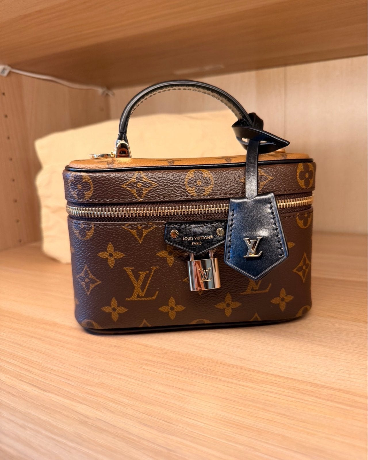 Louis Vuitton Nice Mini Vanity Case Monogram, Bruin, Ophalen of Verzenden, Zo goed als nieuw, Met slot