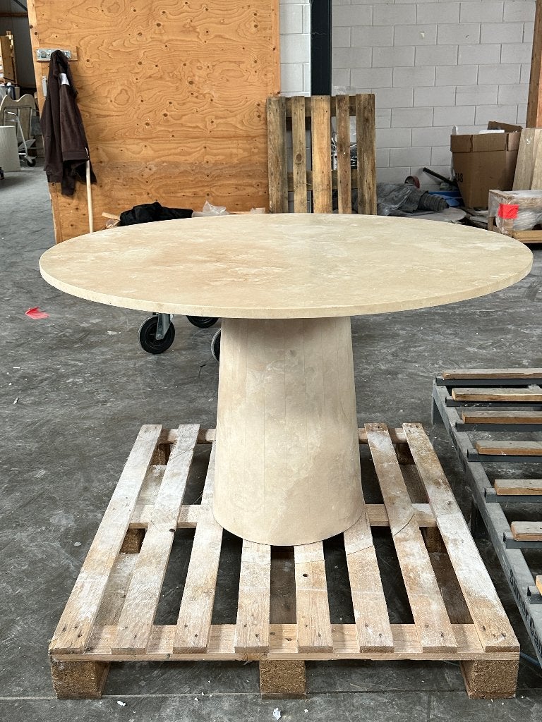 Eettafel Travertin Rond, Huis en Inrichting, Tafels | Eettafels, Ophalen, Japandi, Rond, 100 tot 150 cm