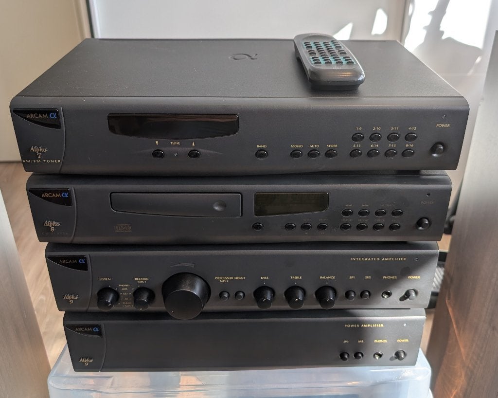 Arcam Alpha Set: Alpha9 + Alpha9P + Alpha8 CD + Alpha7 tuner, Gebruikt, Losse componenten, Tuner of Radio, Ophalen