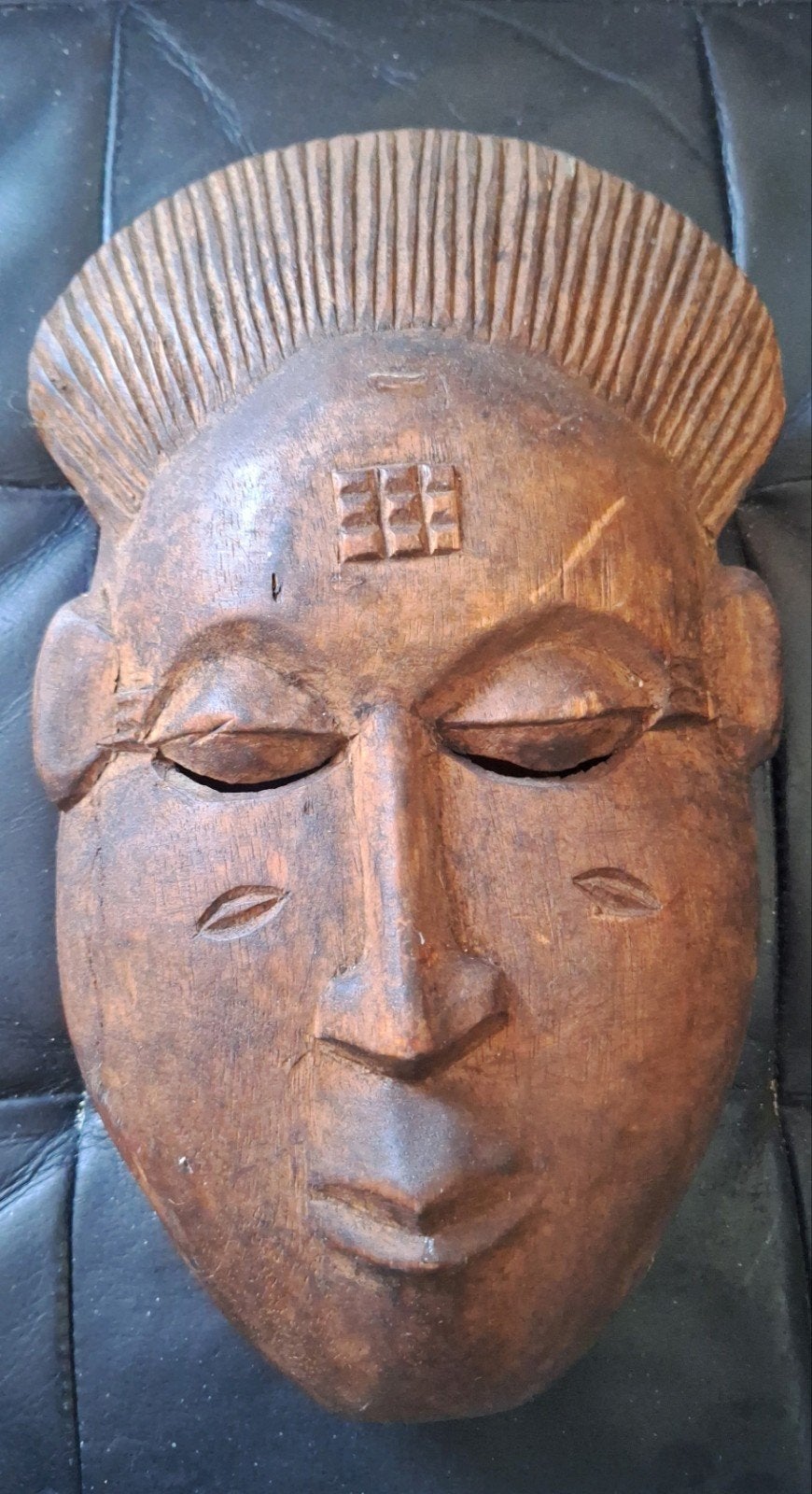 Vintage West-Afrikaans houten Baule-masker met tr, Ophalen of Verzenden