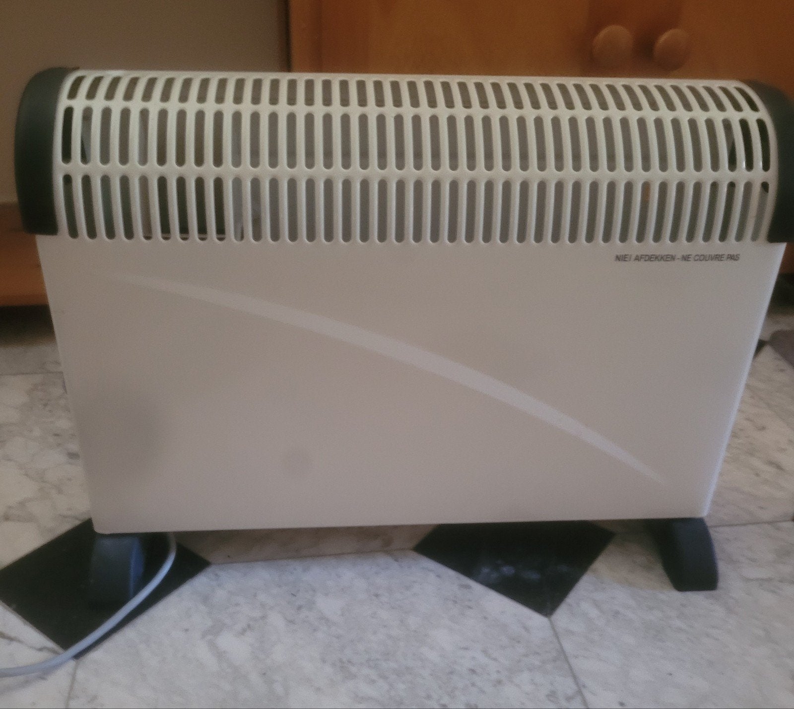 electrische kachel / heater 2000watt, Huis en Inrichting, Kachels, Overige soorten, Elektrisch, Ophalen of Verzenden, Zo goed als nieuw