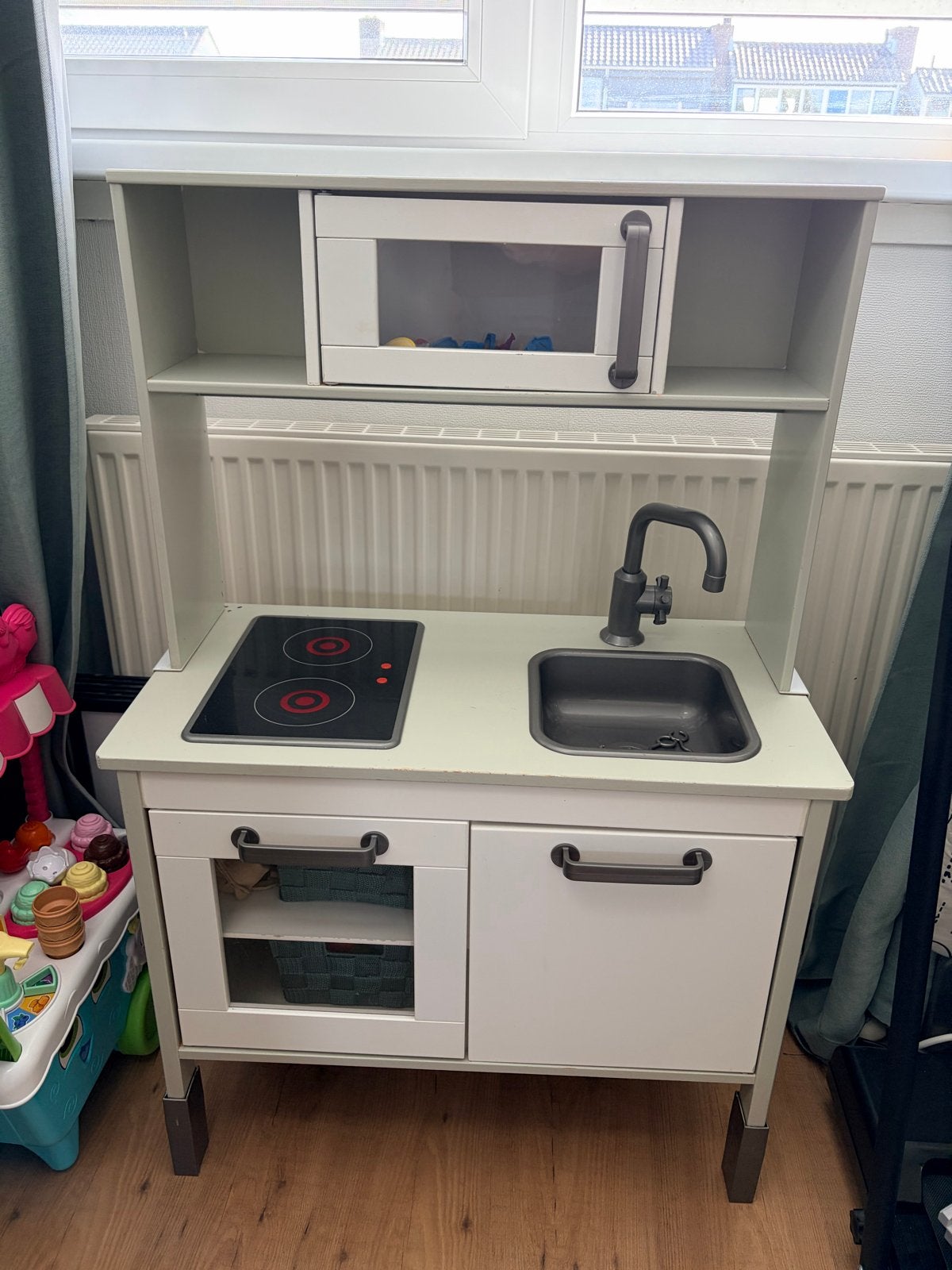 IKEA Speelkeuken met magnetron en kookplaat, Ophalen, Gebruikt, Knutselen