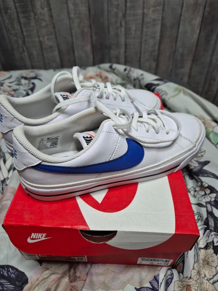 Nike court legacy mt 39 white/blue/black, Ophalen, Nieuw, Zwart, Sneakers of Gympen