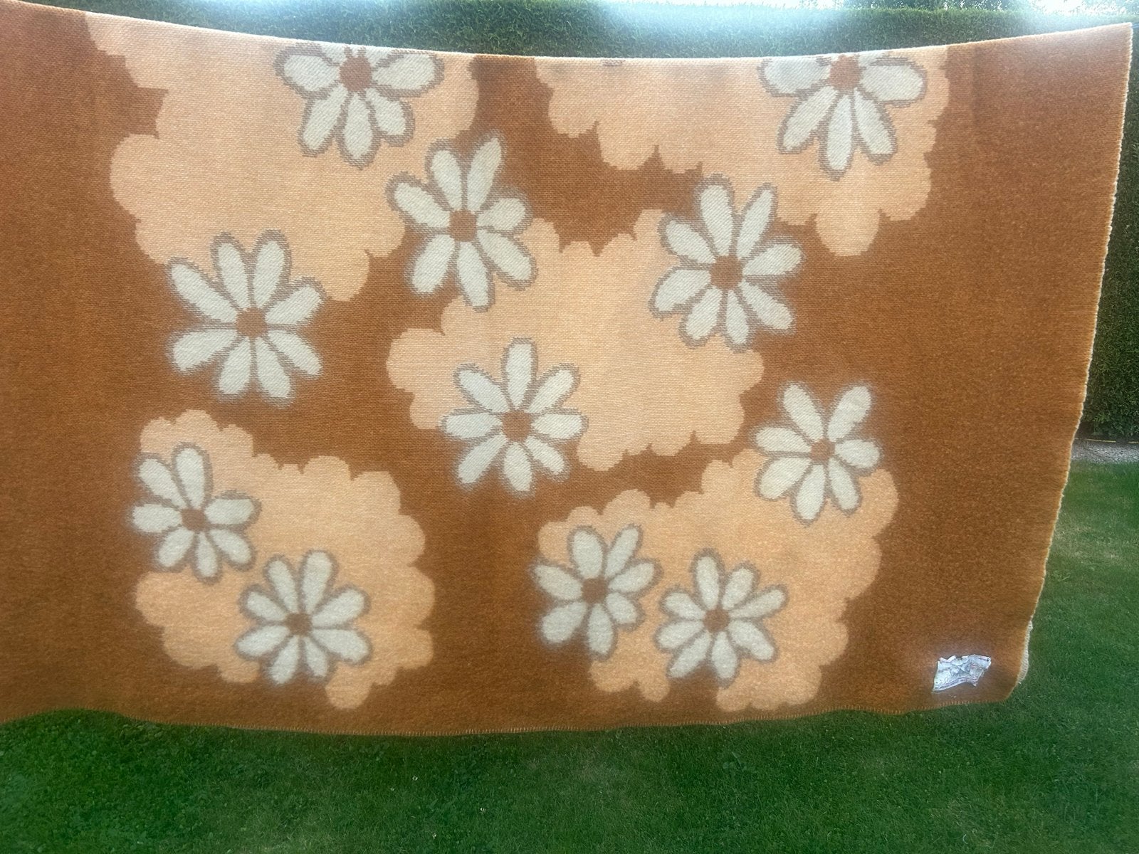 Vintage wollen deken met bloemenpatroon, Gebruikt, 100 tot 150 cm, Bruin, Ophalen of Verzenden