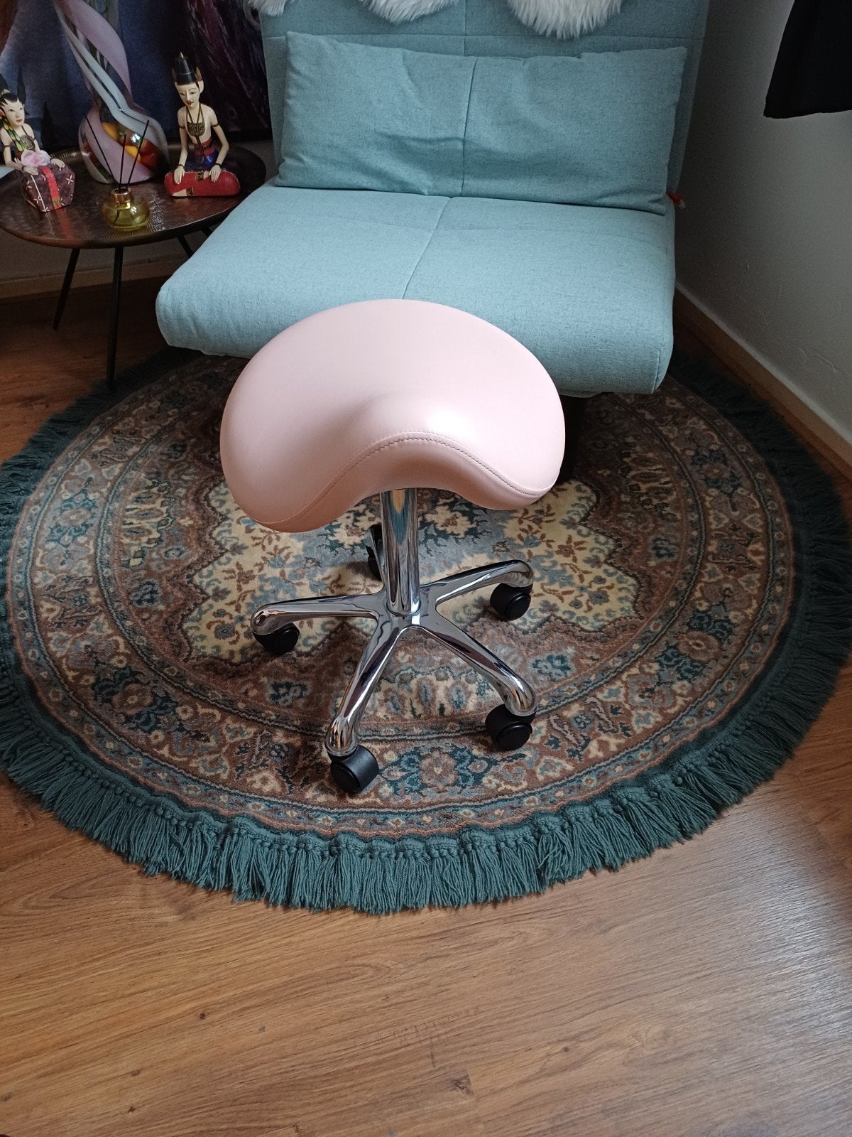 Roze ergonomische zadelkruk met brede zit, Ophalen of Verzenden, Zo goed als nieuw, Hout