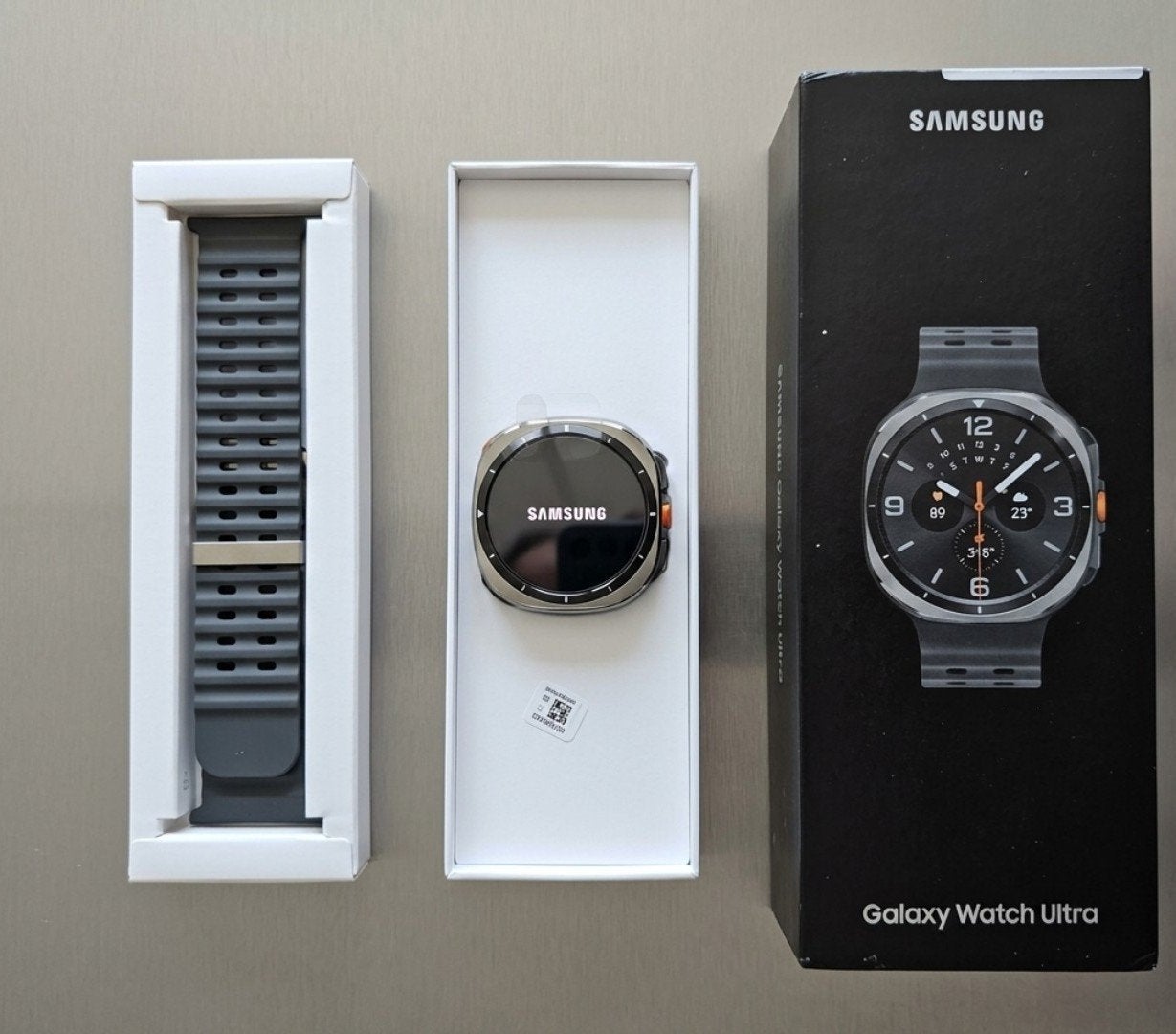 Samsung Galaxy Watch Ultra LTE – ZGAN, compleet in doos, Sieraden, Tassen en Uiterlijk, Smartwatches, Zwart, Ophalen of Verzenden