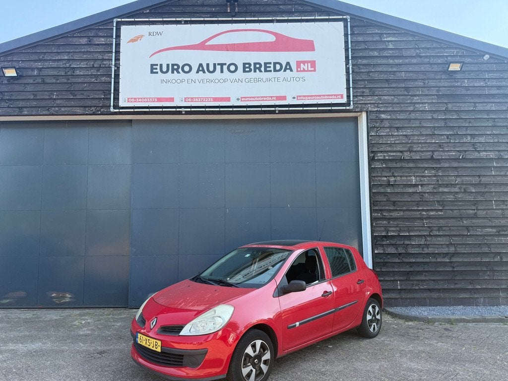 Renault Clio 1.2-16V Business Line, Auto's, Renault, Voorwielaandrijving, 535 kg, Gebruikt, 4 cilinders