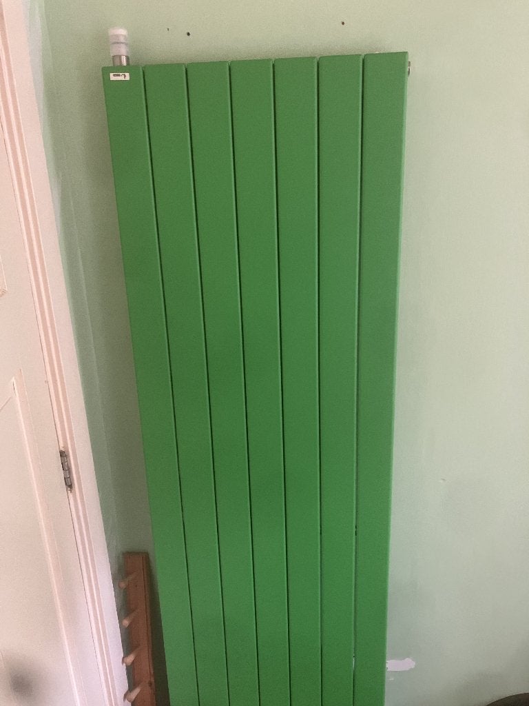 Verticale design groene Vasco radiator 1250 W B50 x H180 cm, Ophalen, Radiator, 150 cm of meer, Zo goed als nieuw