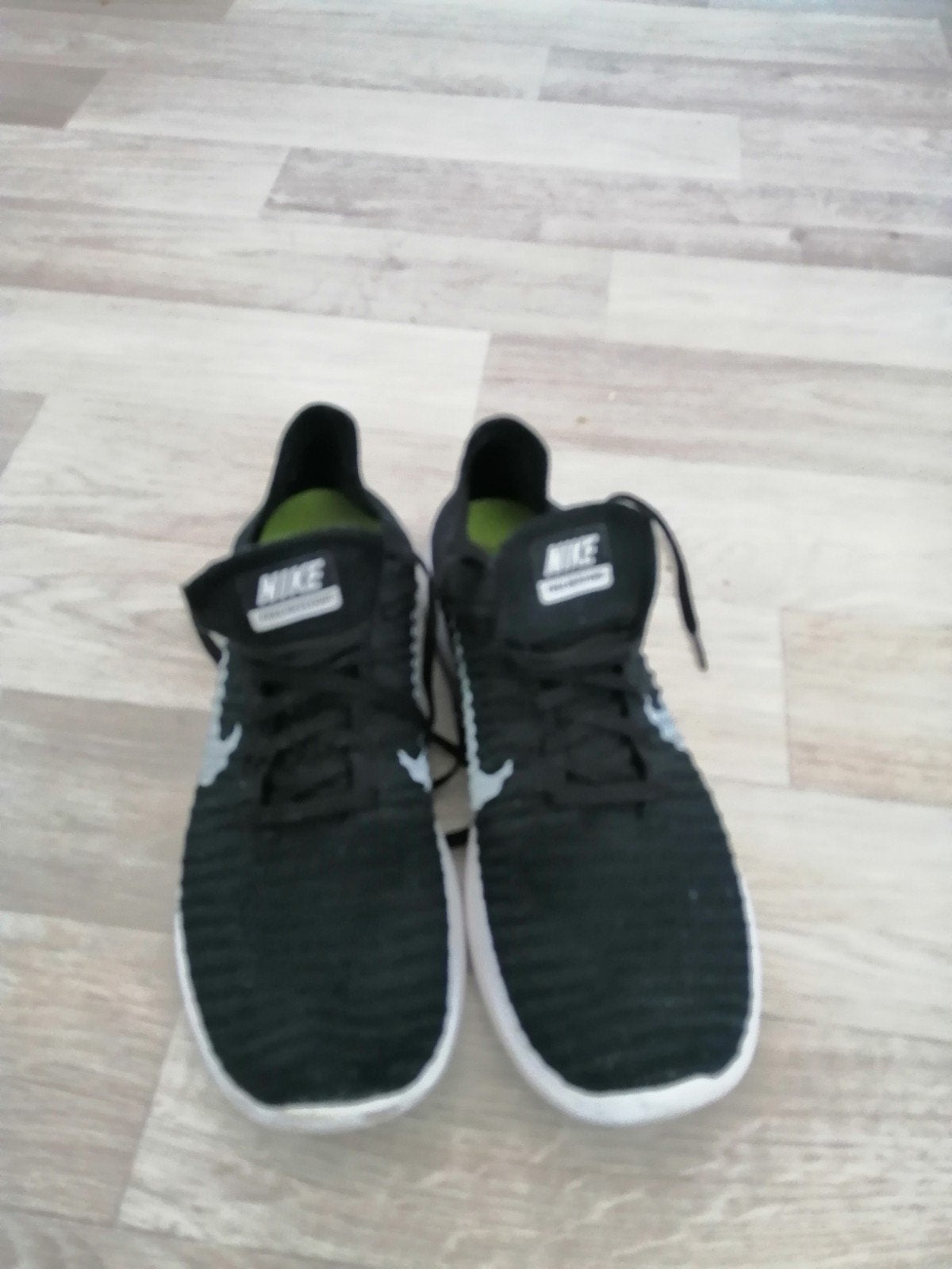 zwarte nike schoenen 44, Ophalen of Verzenden, Gebruikt, Schoenen