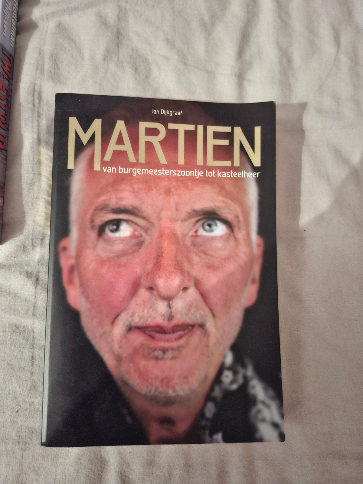 Martien Meiland biografie, Ophalen of Verzenden, Zo goed als nieuw, Sport