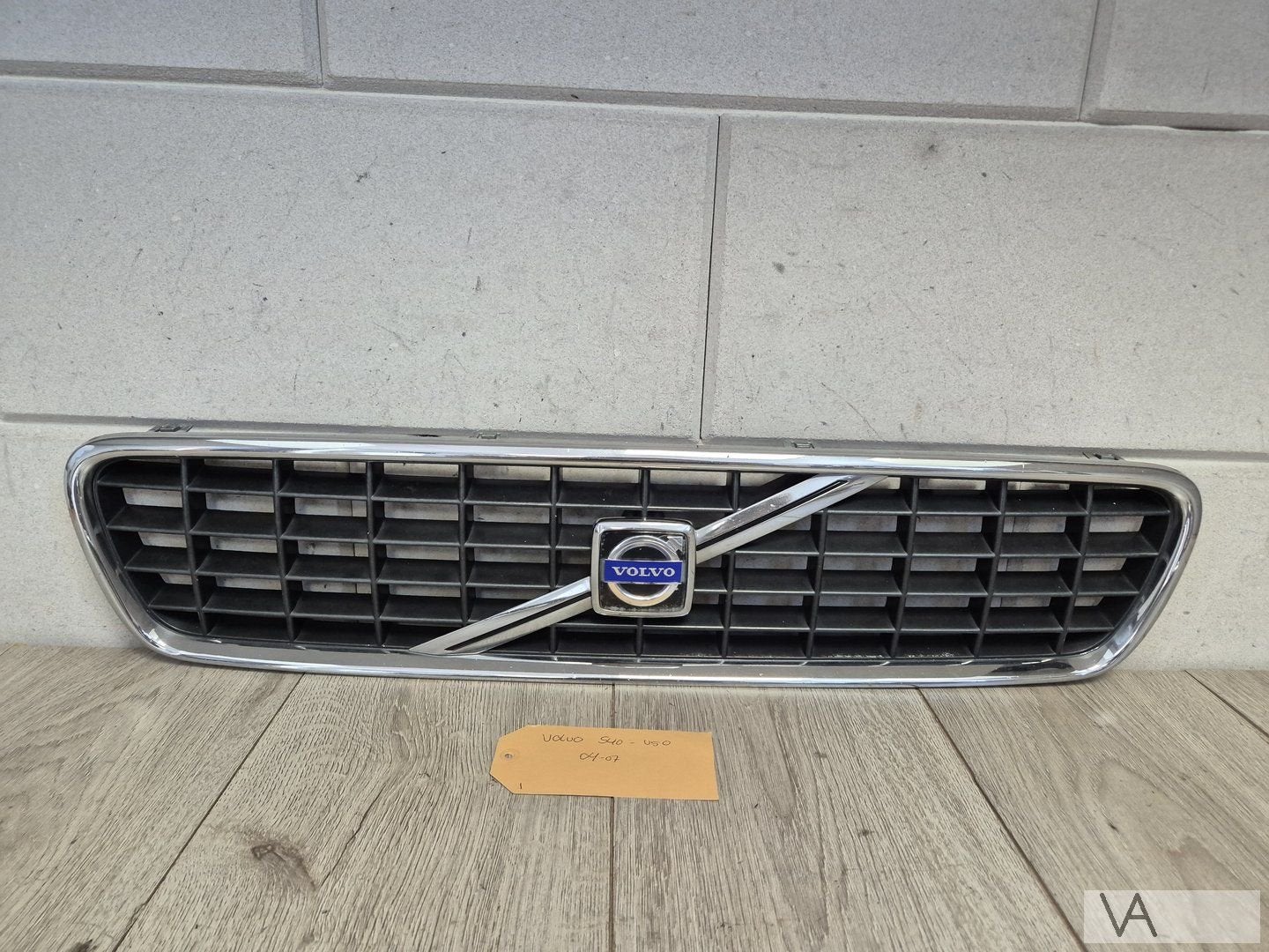 Volvo S40 en V50 2004 - 2007 blokjesgrille grille €100 mooi, Gebruikt, -, -, Ophalen of Verzenden