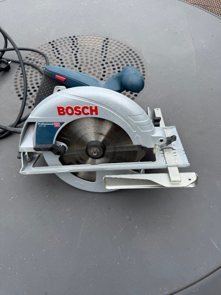 Bosch handcirkelzaag GKS190, Cirkelzaag, 70 mm of meer, Ophalen of Verzenden, Zo goed als nieuw