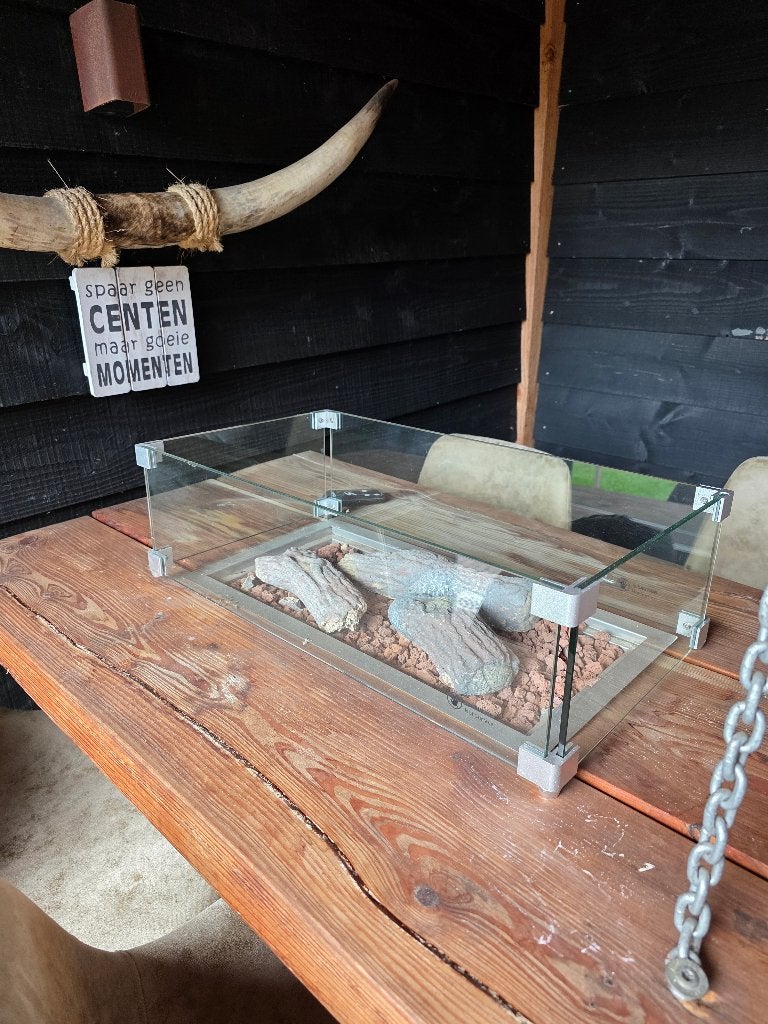 Mooie vuurtafel douglas hout, Ophalen, Gebruikt