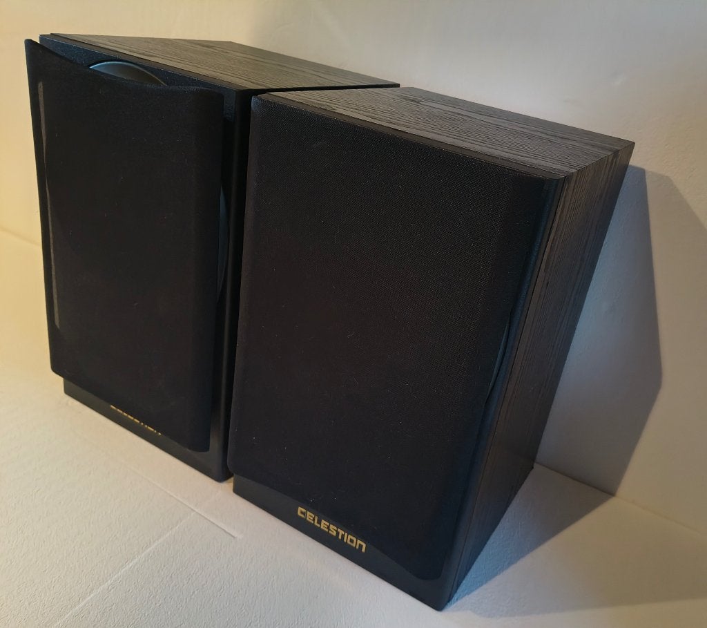 Celestion Impact15 Loudspeakers, mat zwart, Ipswich, England, Gebruikt, 60 tot 120 watt, Boekenplank luidspreker, Ophalen