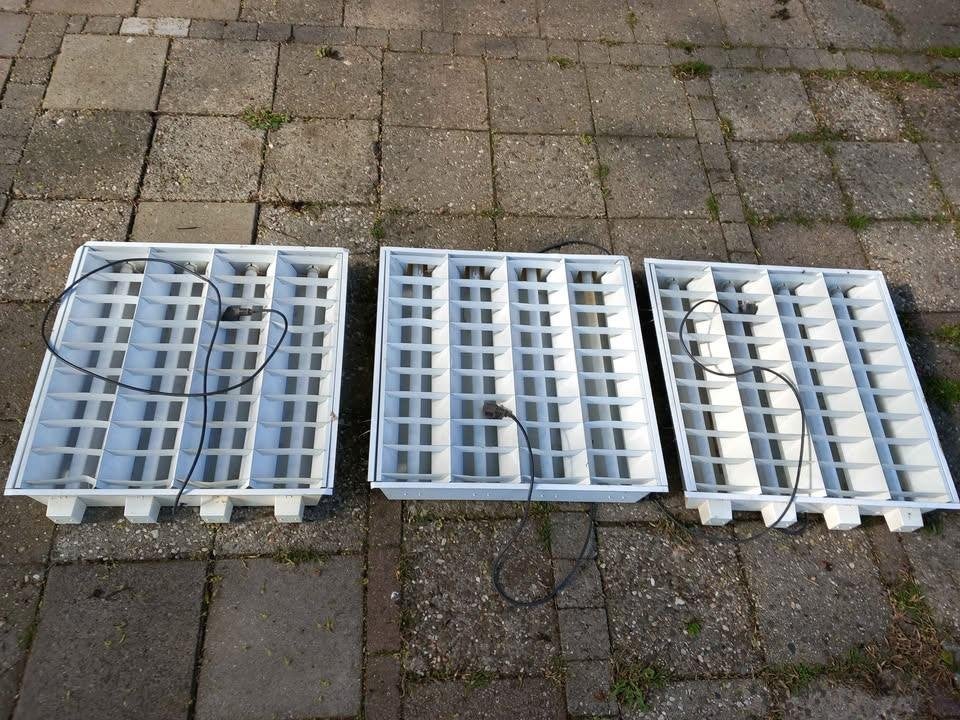 3x werkende lichtbak schuur, bouw, kantoor, Ophalen, Gebruikt