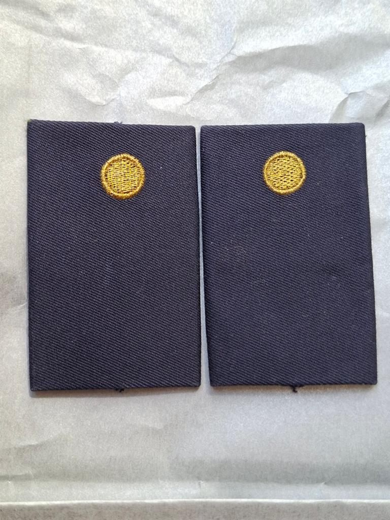 Kmar epauletten Kornet Adjudant, Verzamelen, Militaria | Algemeen, Ophalen of Verzenden, Marechaussee, Nederland, Embleem of Badge