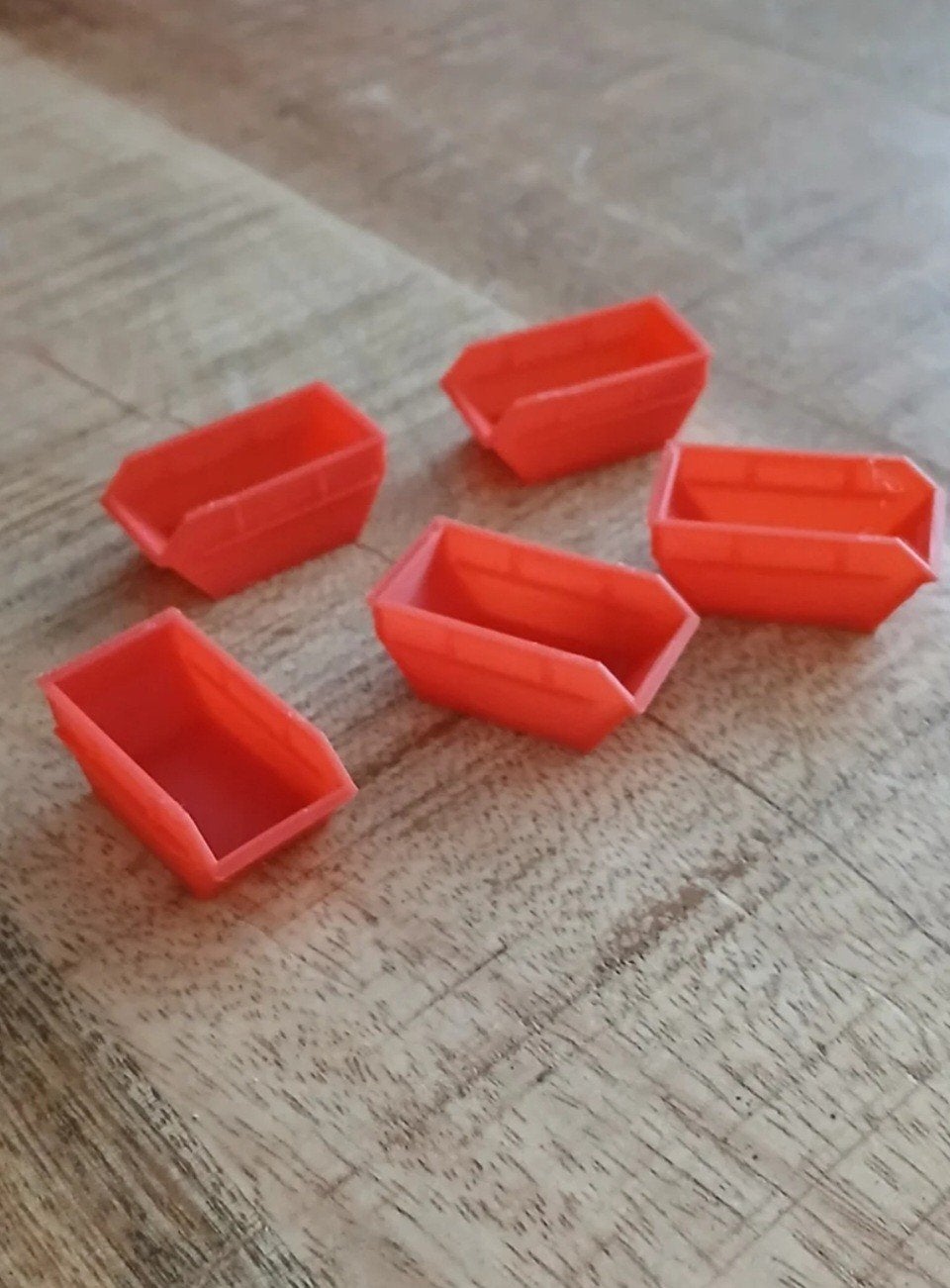 Puincontainers in verschillende kleuren h0, Verzenden