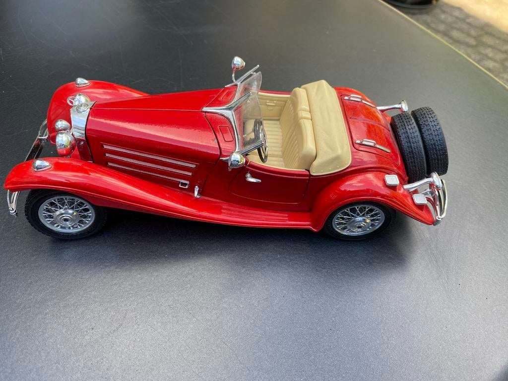 Burago Mercedes Benz 500 K Roadster 1936. Nieuwstaat., Ophalen of Verzenden, Zo goed als nieuw