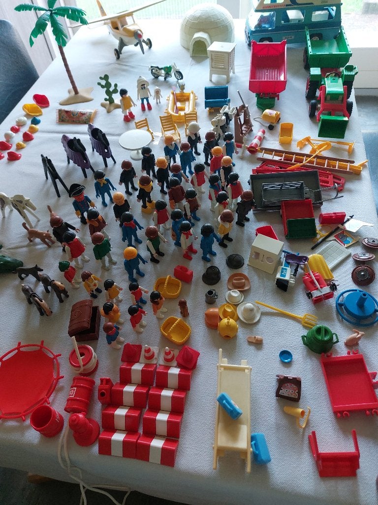 Veel Playmobiel uit de jaren 1985 tot 1990 zie foto's, Ophalen, Gebruikt