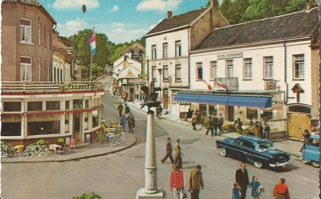 AK Valkenburg Grendelplein Cauberg Cafe restaurant auto, Ophalen of Verzenden, 1940 tot 1960, Gelopen, Limburg