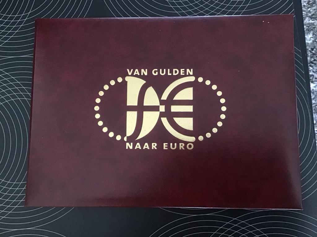 Van Gulden naar Euro PTT Post set, Ophalen of Verzenden, Overige landen, Overige waardes, Setje