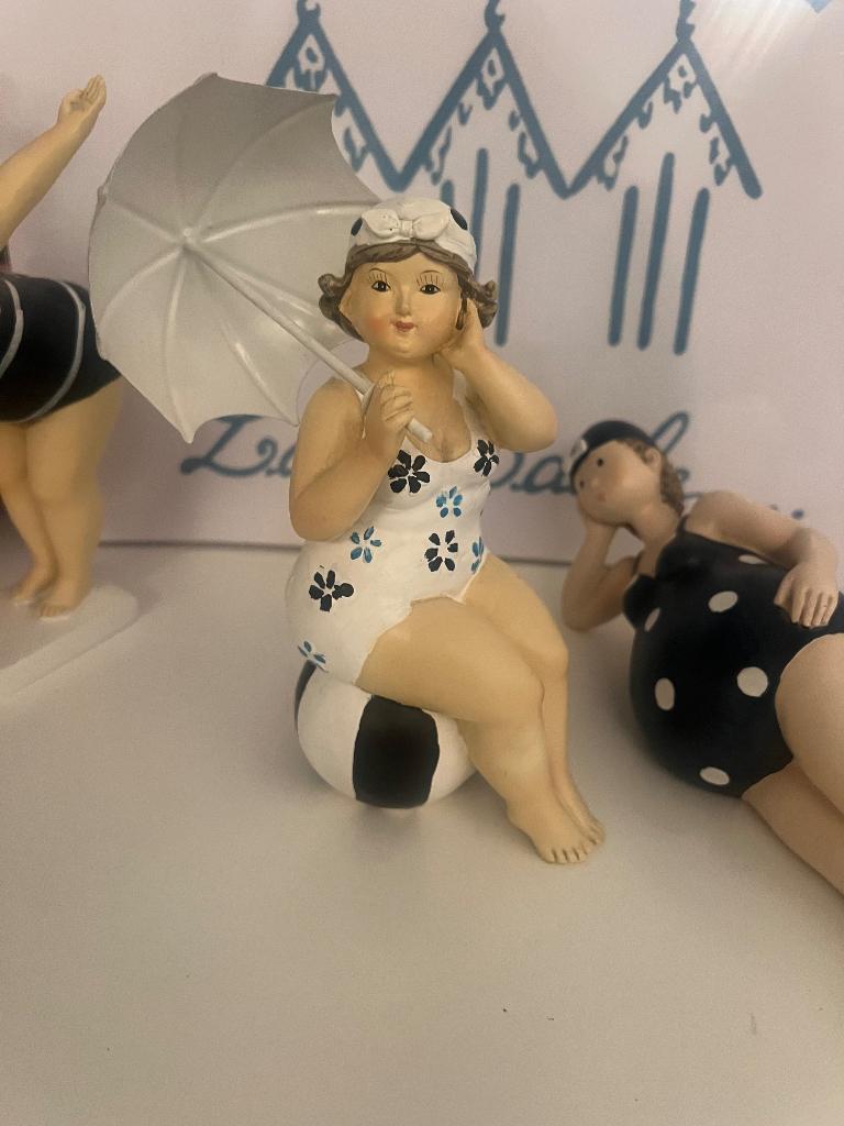 Leuk beeldje dame, Minder dan 20 cm, Ophalen of Verzenden, Beeld, Vrouw