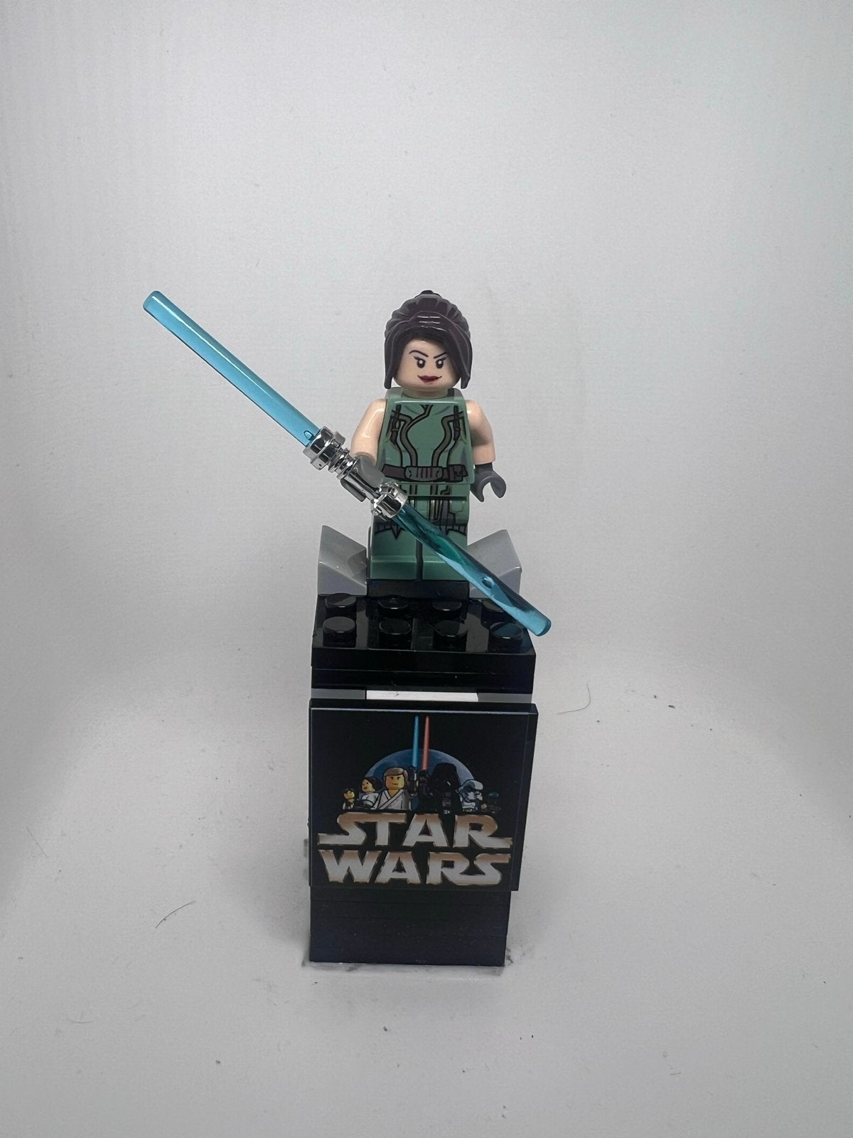 Lego Star Wars Minifiguur SW0389 Satele Shan met Lichtzwaard, Ophalen of Verzenden, Nieuw, Overige merken