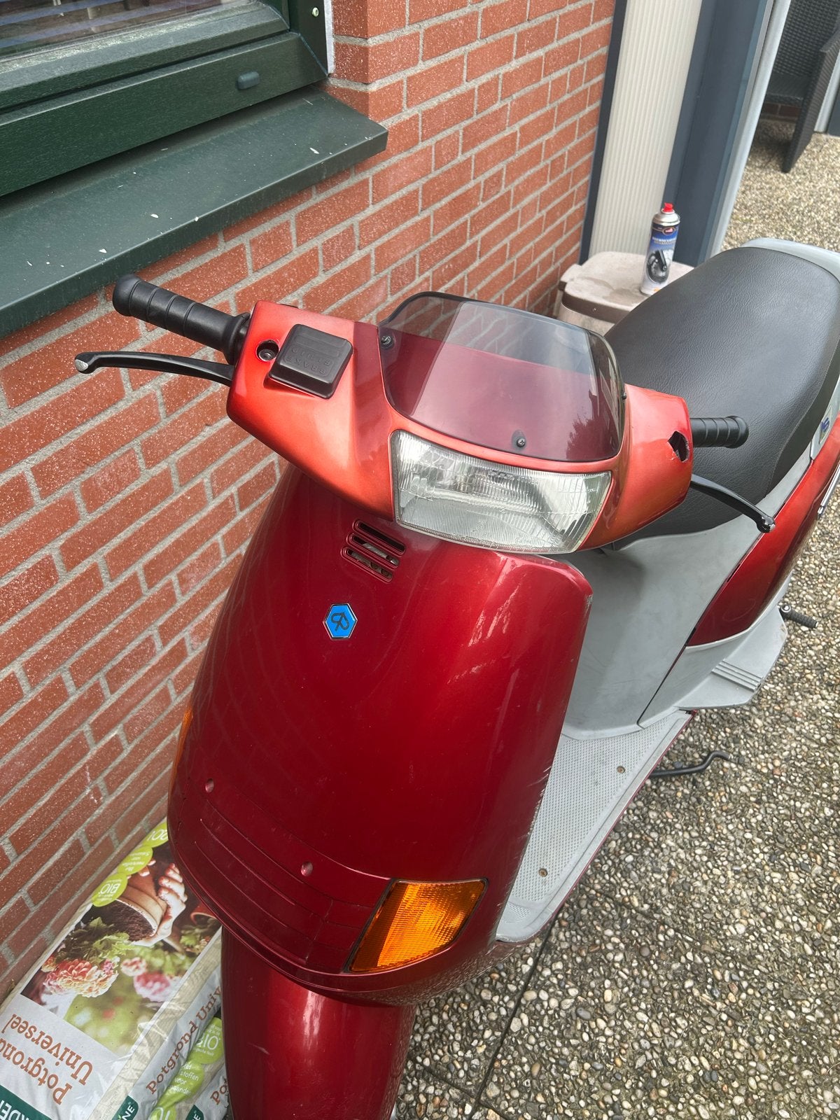 Piaggio SKR 125 - Goed werkend blok, lichte schade, Ophalen, Gebruikt