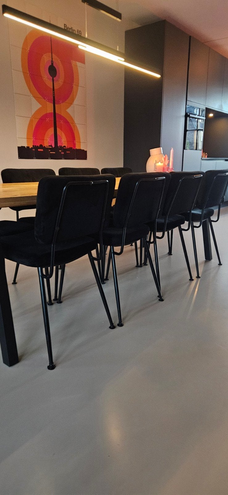 8 zwarte eetkamerstoelen, 3 jaar oud, Huis en Inrichting, Ophalen, Zwart, Zo goed als nieuw, Metaal