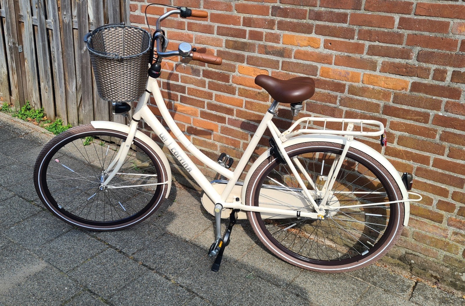 Cortina U4 Transportfiets Dames - Crèmewit/Beige, Terugtraprem, Gebruikt, Versnellingen, 56 cm of meer