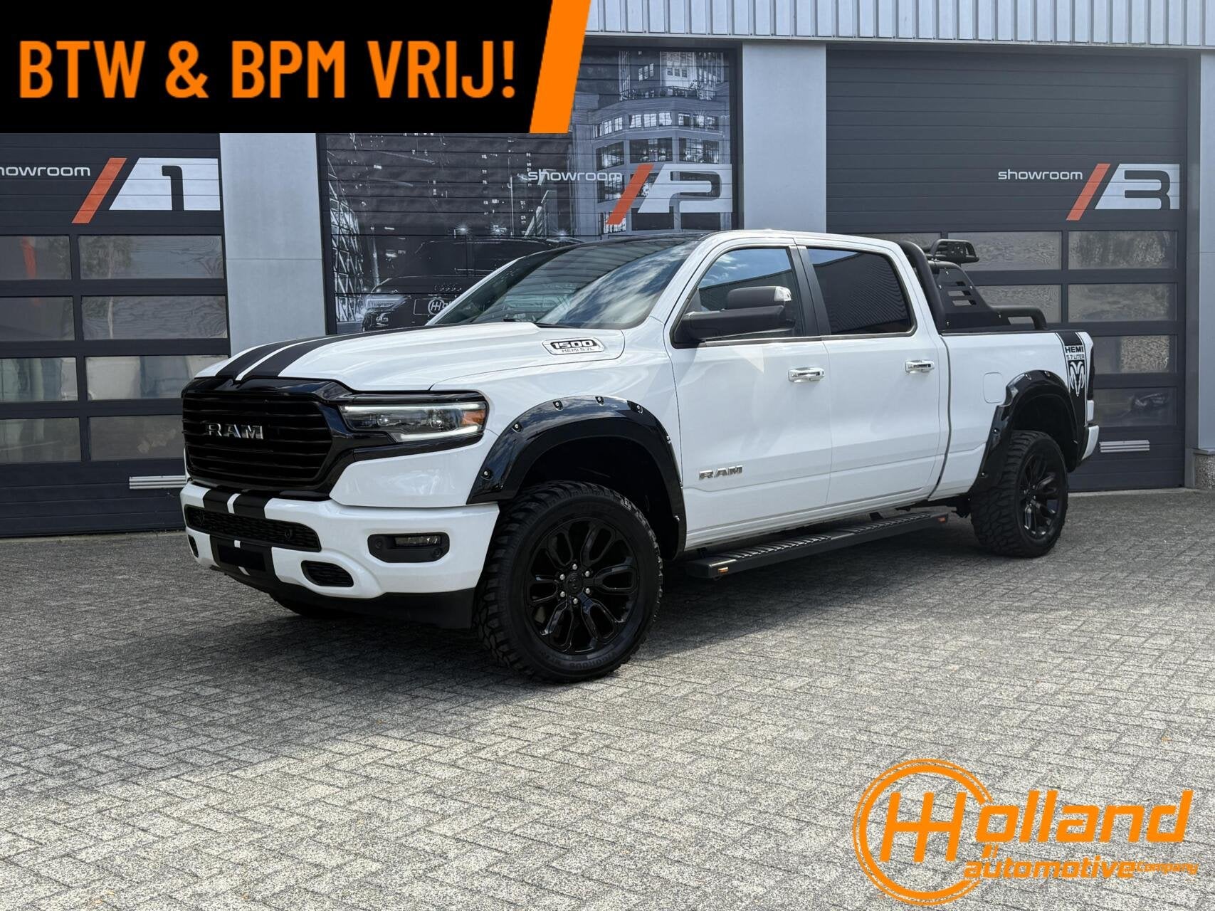 Dodge Ram 1500 4X4 5.7 V8 4x4 Crew Cab|wide body|lift!, Automaat, Gebruikt, 8 cilinders, Met garantie (alle)