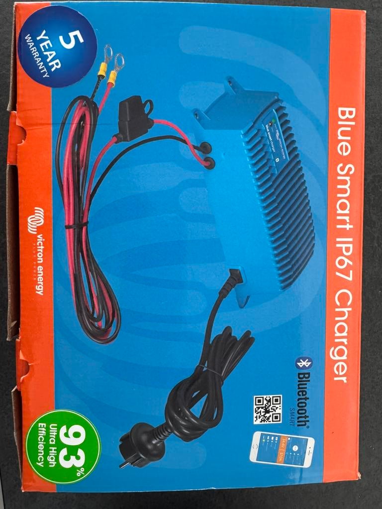 Te koop gloednieuwe victron 24v accu lader, Ophalen of Verzenden, Nieuw, Overige typen