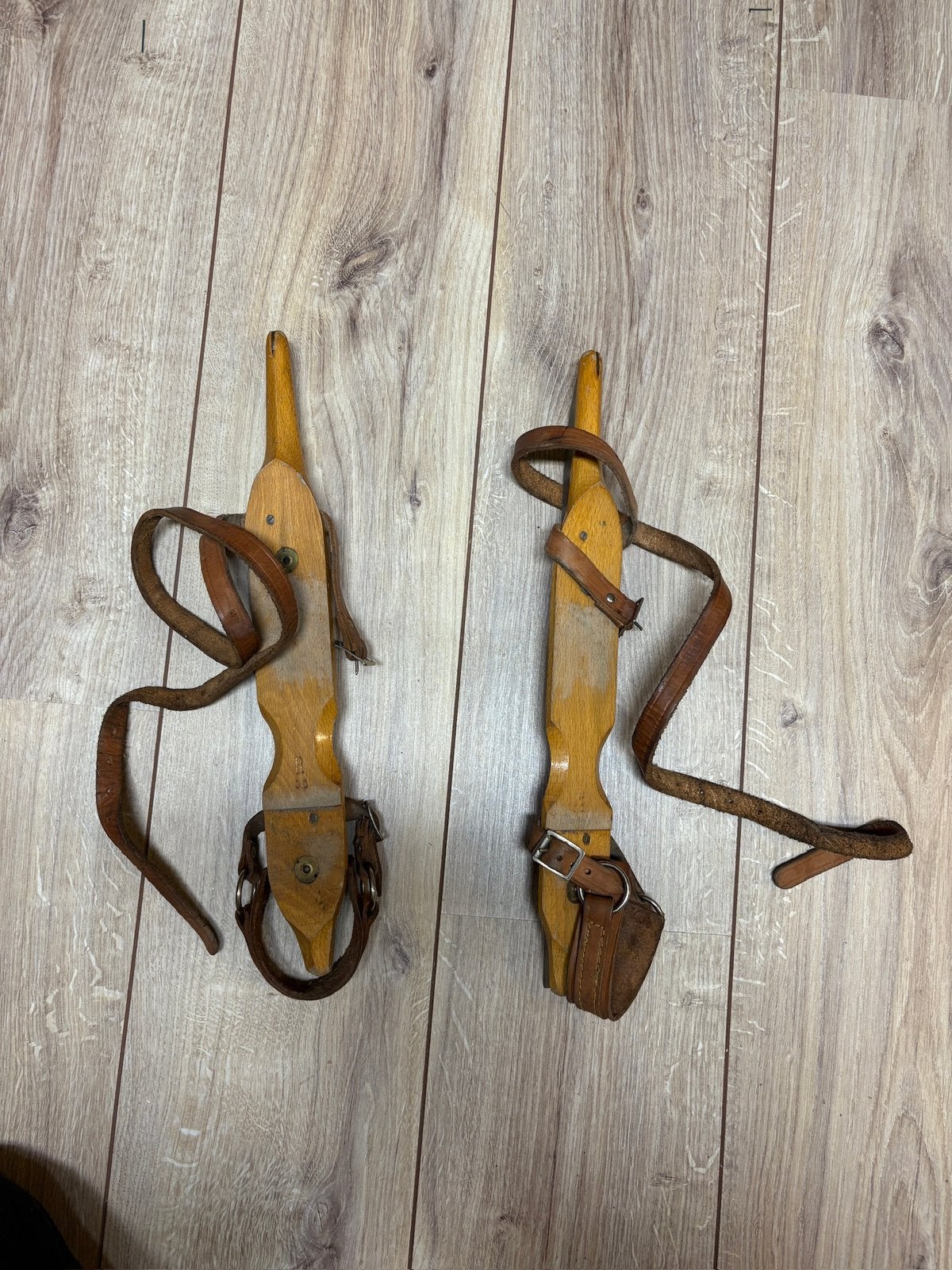 Friese houten noren (schaatsen), Ophalen