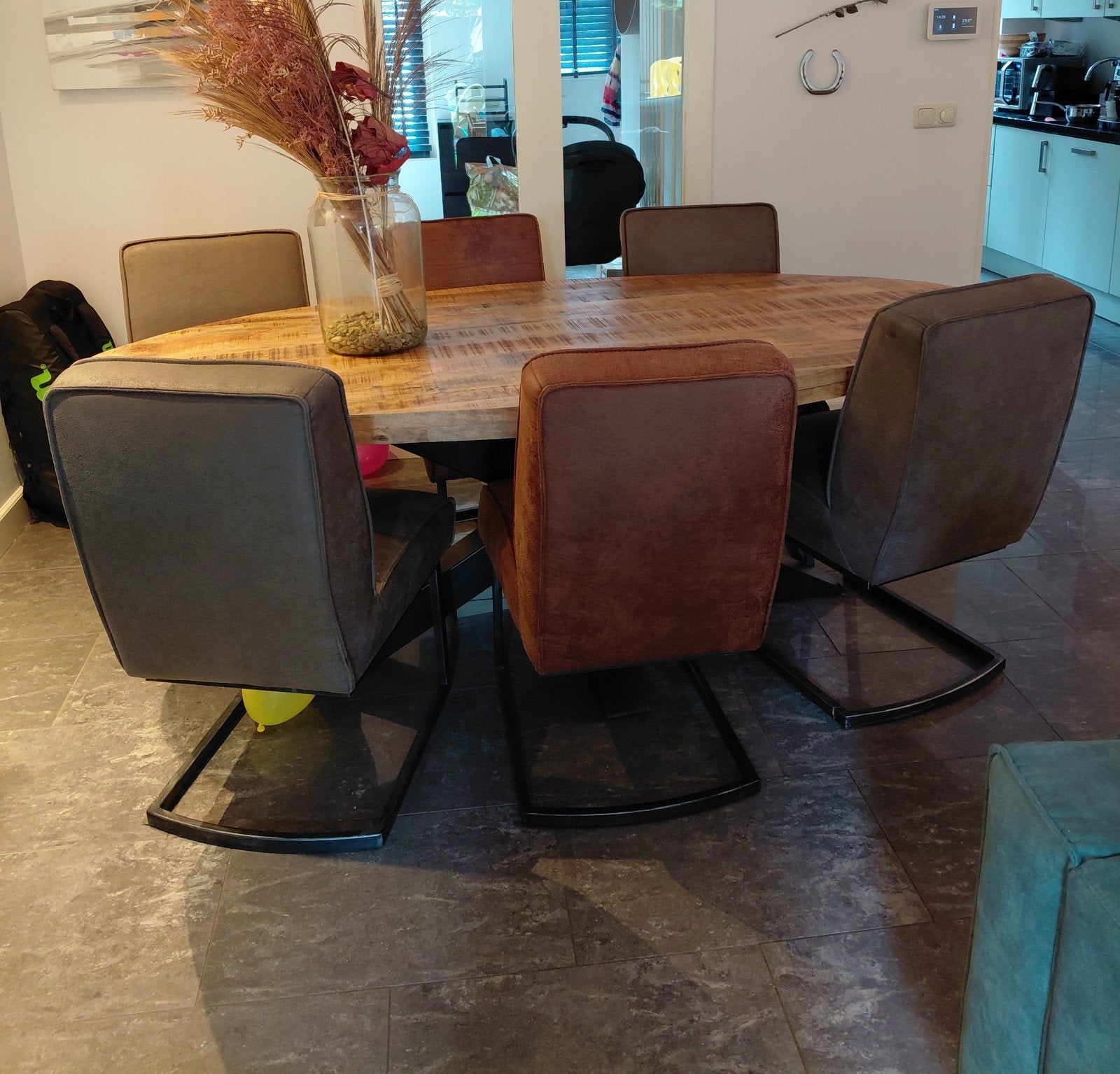 Prachtige handgemaakte mangohouten eettafel 240x120 + 6 stoe, Ophalen of Verzenden, 4 tot 6 stoelen