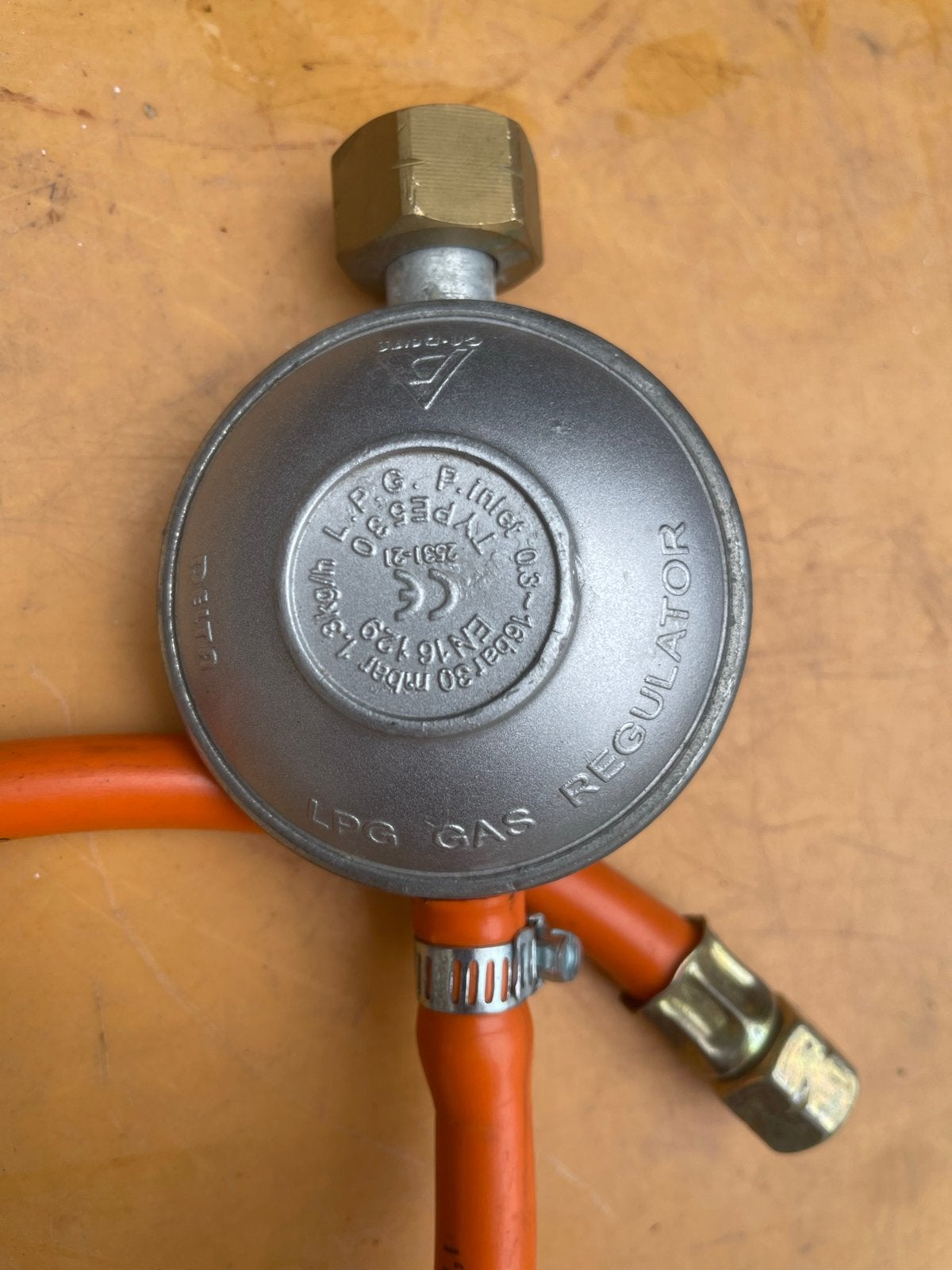 LPG Gasdrukregelaar met slang - Zo goed als nieuw, Ophalen of Verzenden, Zo goed als nieuw