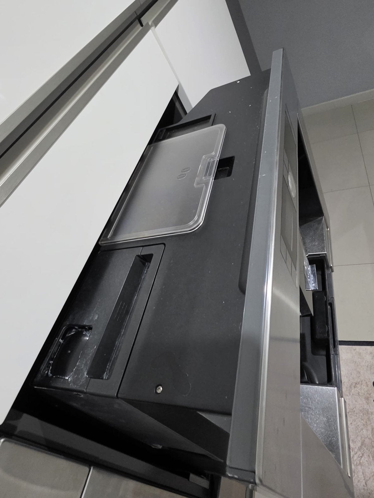 Bosch TCC78K750 inbouw koffiemachine - moet gereinigd, Ophalen, Afneembaar waterreservoir, Gebruikt, 10 kopjes of meer