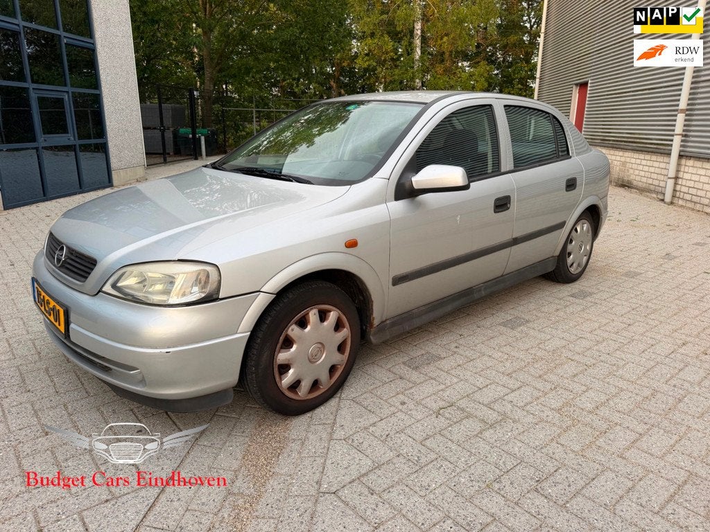 Opel Astra 1.6 Club Nap/Airco/NIEUWE APK!, Auto's, Metallic lak, 4 cilinders, Bedrijf, Handgeschakeld