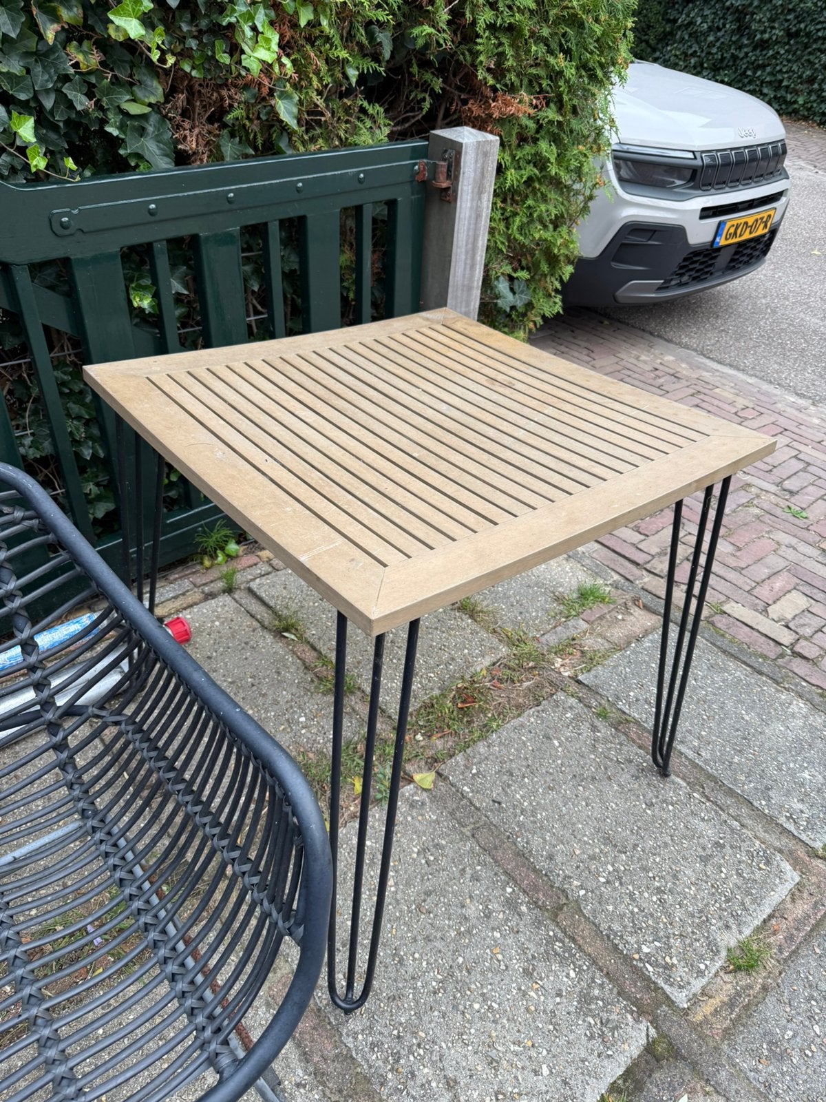 Vierkante tuintafel