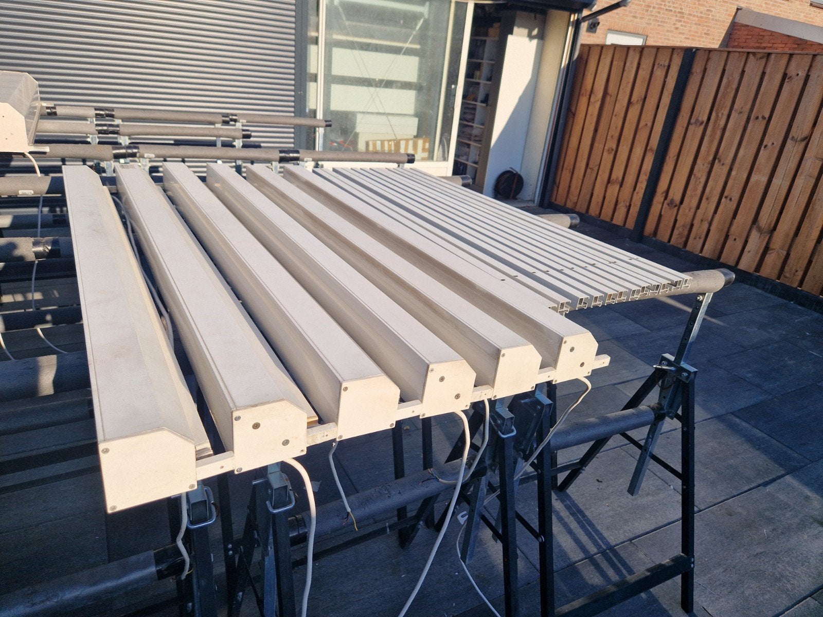 Screens 6x ral 9001 somfy motors, Tuin en Terras, Zonneschermen, Ophalen, Zo goed als nieuw, Knikarmscherm