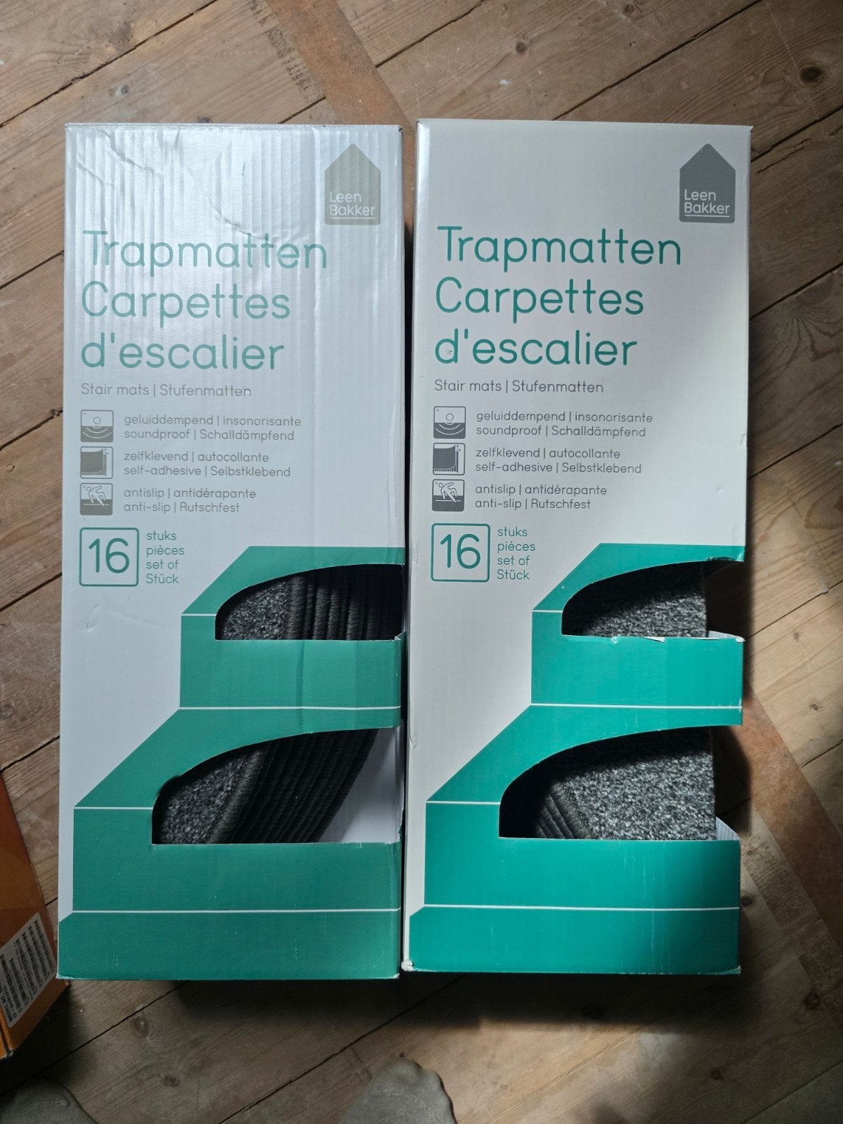 24 stuks Leen Bakker trapmatten - geluiddempend & antislip, Huis en Inrichting, Stoffering | Tapijten en Kleden, Ophalen, Minder dan 50 cm